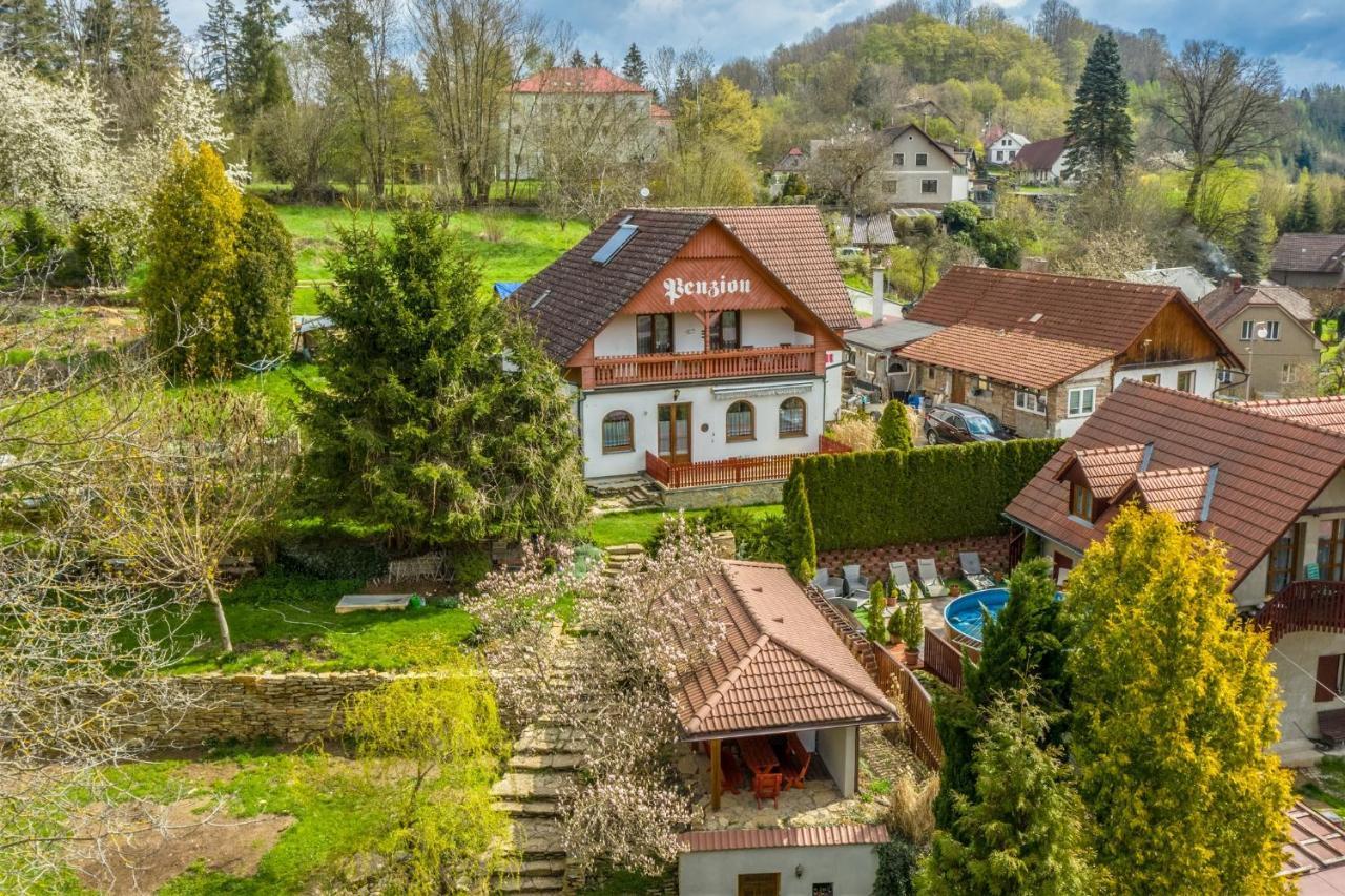 Penzion Na Hradčanech Nové Město nad Metují Exterior foto